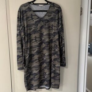 Olivia Rae Gray Knit Top